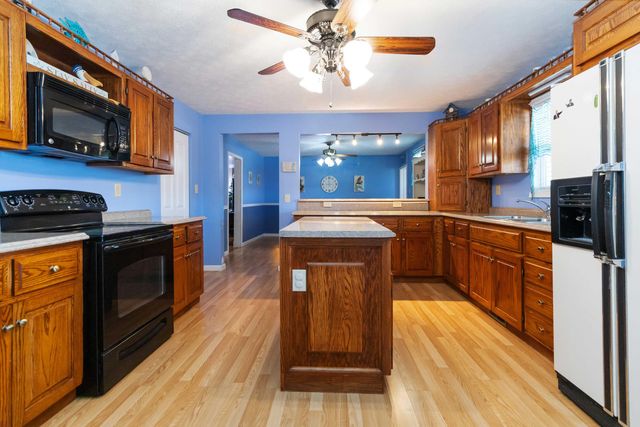 1015 Old Waitsboro Road, Bronston, KY 42518