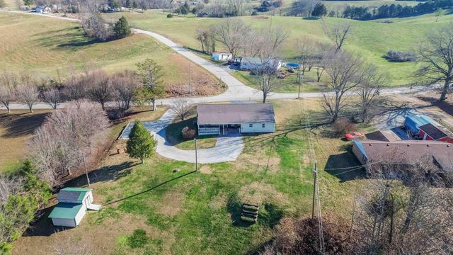 1015 Old Waitsboro Road, Bronston, KY 42518