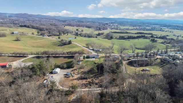 1015 Old Waitsboro Road, Bronston, KY 42518