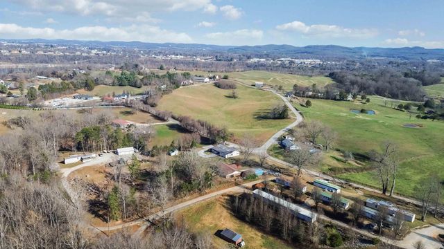 1015 Old Waitsboro Road, Bronston, KY 42518