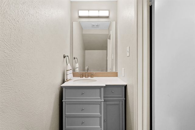 4919 Regal Bluff, Mesquite, TX 75150