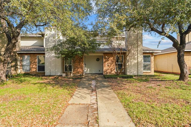 4919 Regal Bluff, Mesquite, TX 75150