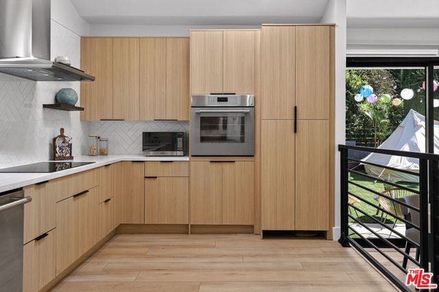 2603 Crestmoore Place, Los Angeles, CA 90065