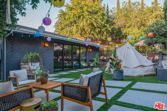2603 Crestmoore Place, Los Angeles, CA 90065