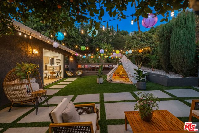 2603 Crestmoore Place, Los Angeles, CA 90065