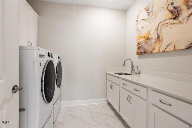 1812 Pinecliff Court, Fuquay Varina, NC 27526