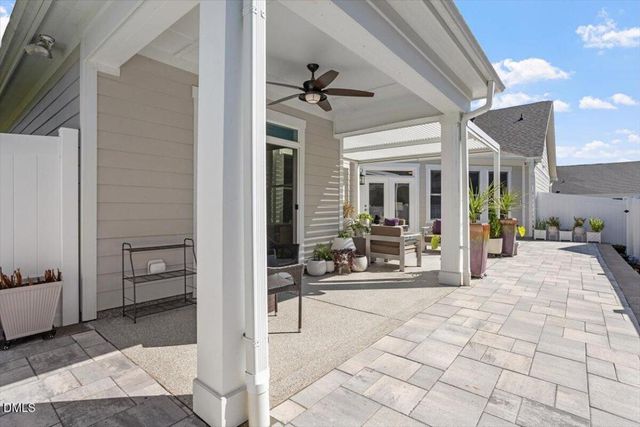 1812 Pinecliff Court, Fuquay Varina, NC 27526