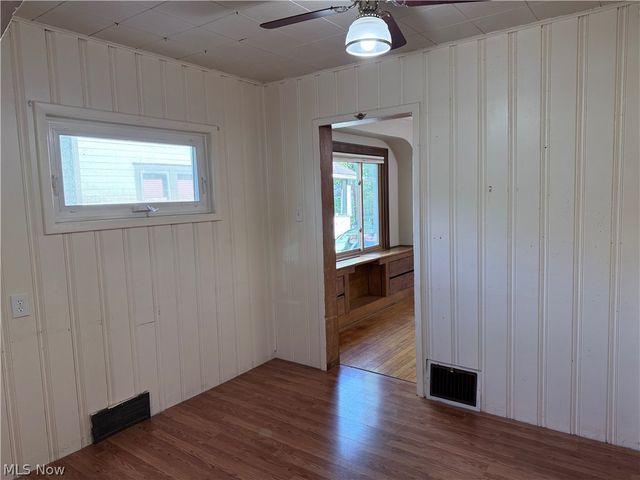 1468 Riverside Drive, Akron, OH 44310
