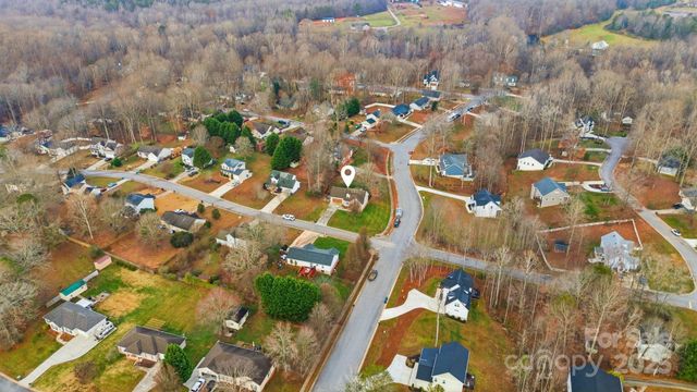 122 Valley Glen Drive, Troutman, NC 28166