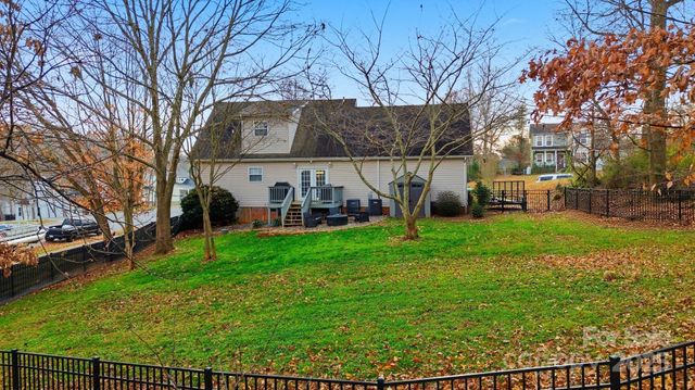 122 Valley Glen Drive, Troutman, NC 28166