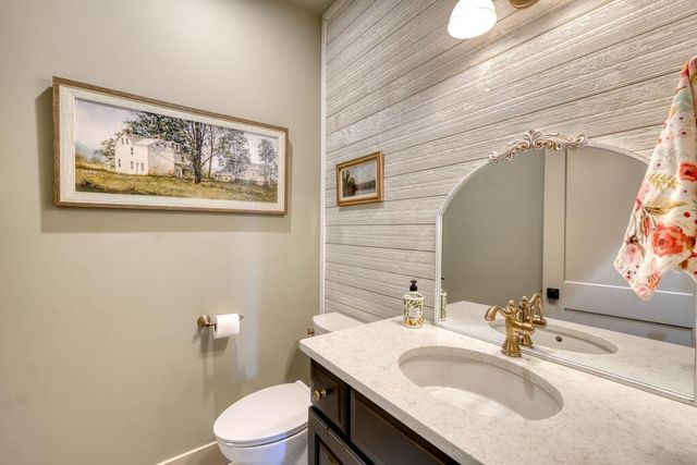 921 Ridge Pointe Way, Blairsville, GA 30512