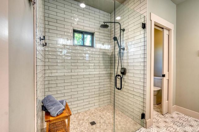 921 Ridge Pointe Way, Blairsville, GA 30512