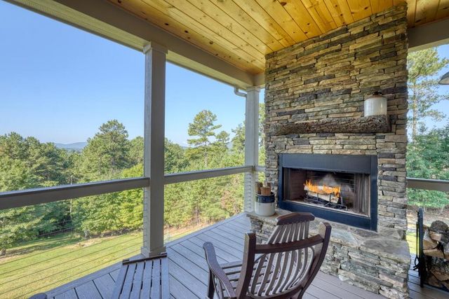 921 Ridge Pointe Way, Blairsville, GA 30512