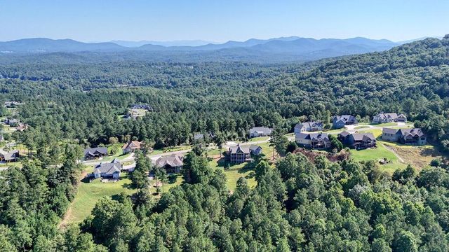 921 Ridge Pointe Way, Blairsville, GA 30512