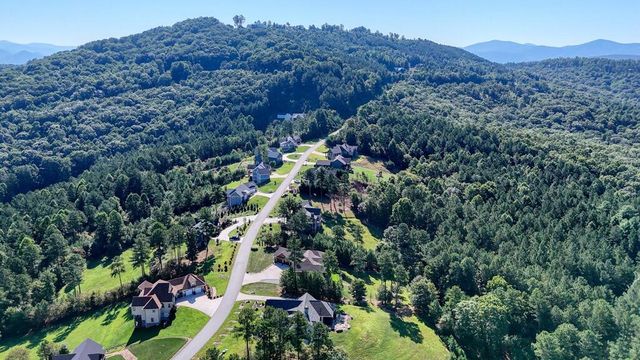 921 Ridge Pointe Way, Blairsville, GA 30512