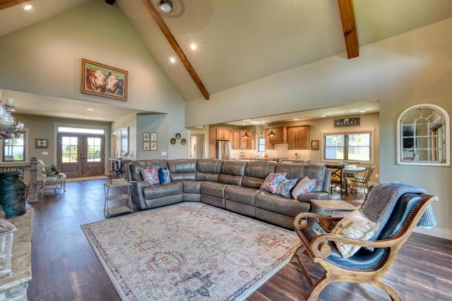 921 Ridge Pointe Way, Blairsville, GA 30512