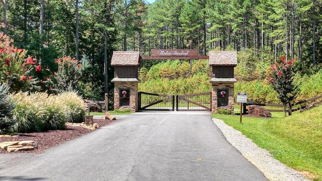 921 Ridge Pointe Way, Blairsville, GA 30512