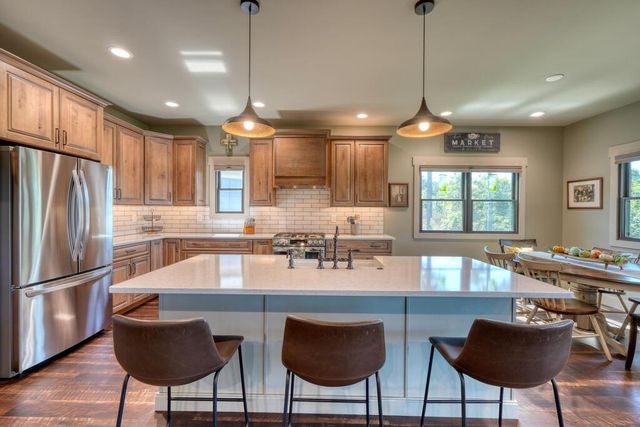 921 Ridge Pointe Way, Blairsville, GA 30512
