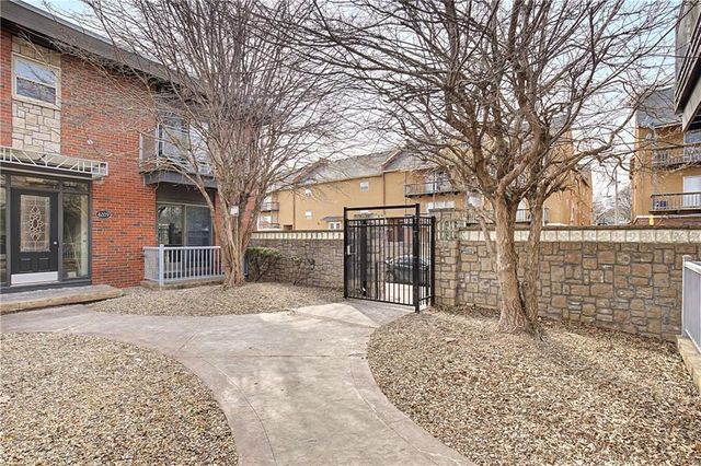 4213 Clark Avenue 1, Kansas City, MO 64111