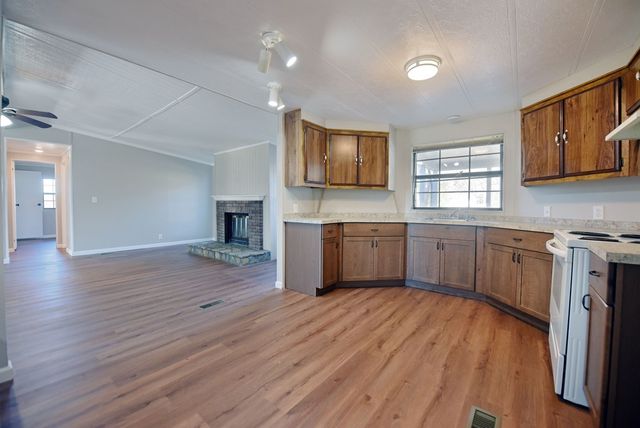 253 Windy Lane, Hiawassee, GA 30546