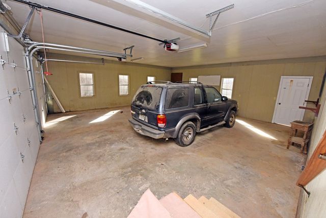 253 Windy Lane, Hiawassee, GA 30546