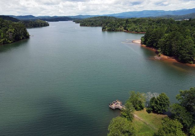 253 Windy Lane, Hiawassee, GA 30546