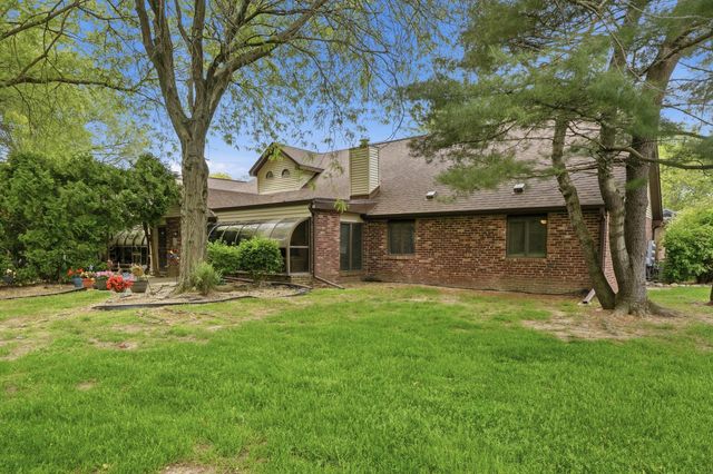 2023 Dorchester Lane 1, Schererville, IN 46375
