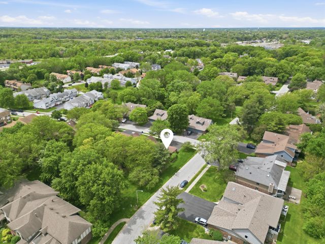 2023 Dorchester Lane 1, Schererville, IN 46375