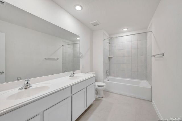 10419 White Hart Lane, Converse, TX 78109