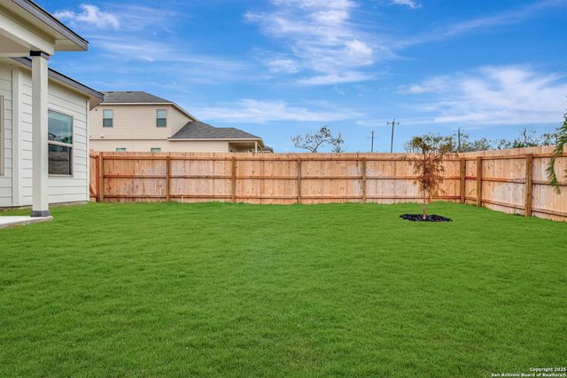 10419 White Hart Lane, Converse, TX 78109