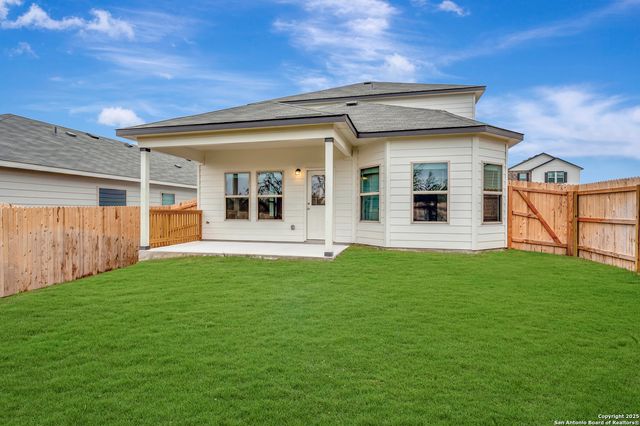 10419 White Hart Lane, Converse, TX 78109