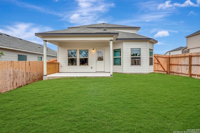 10419 White Hart Lane, Converse, TX 78109