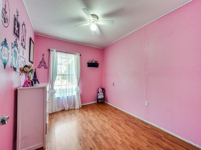 5304 Umbrella Pine Court, Arlington, TX 76018