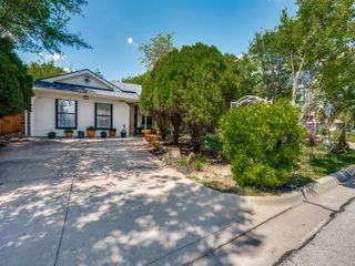 5304 Umbrella Pine Court, Arlington, TX 76018
