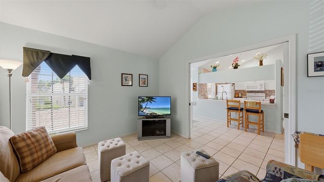 8389 WINGATE DRIVE 2323, Sarasota, FL 34238