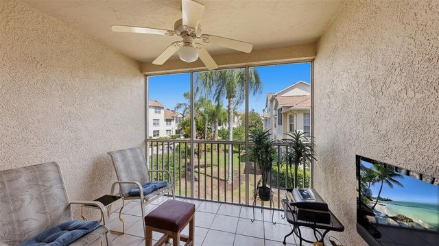 8389 WINGATE DRIVE 2323, Sarasota, FL 34238