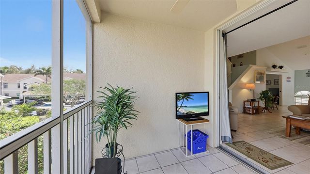 8389 WINGATE DRIVE 2323, Sarasota, FL 34238