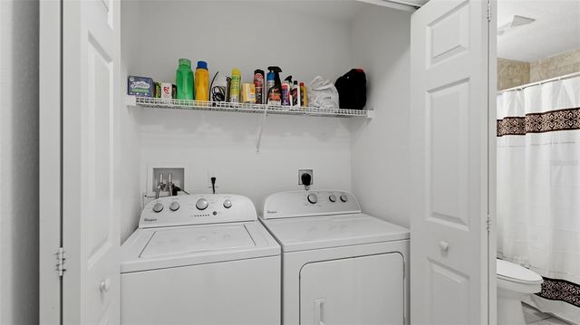 8389 WINGATE DRIVE 2323, Sarasota, FL 34238