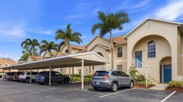 8389 WINGATE DRIVE 2323, Sarasota, FL 34238