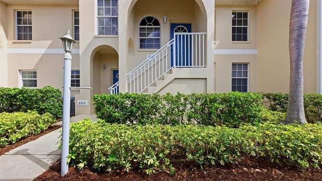 8389 WINGATE DRIVE 2323, Sarasota, FL 34238