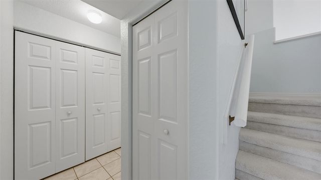 8389 WINGATE DRIVE 2323, Sarasota, FL 34238