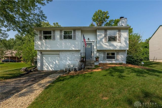 3201 Charlotte Mill Drive, Miamisburg, OH 45342