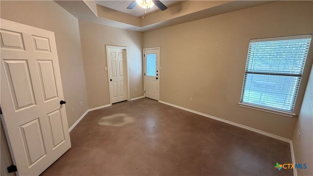 708 Saengerhalle Road, New Braunfels, TX 78130
