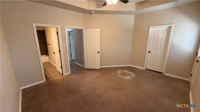 708 Saengerhalle Road, New Braunfels, TX 78130