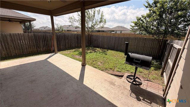 708 Saengerhalle Road, New Braunfels, TX 78130