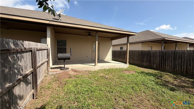 708 Saengerhalle Road, New Braunfels, TX 78130