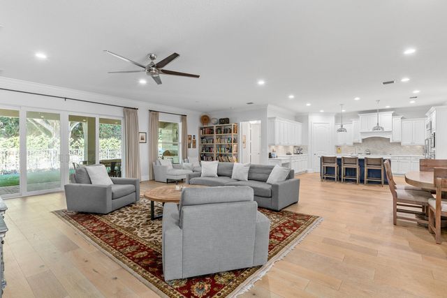 12211 SUNNYDALE Drive, Wellington, FL 33414
