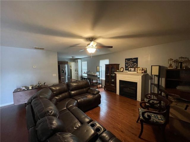 4579 Dogwood Valley Road, Tunnel Hill, GA 30755
