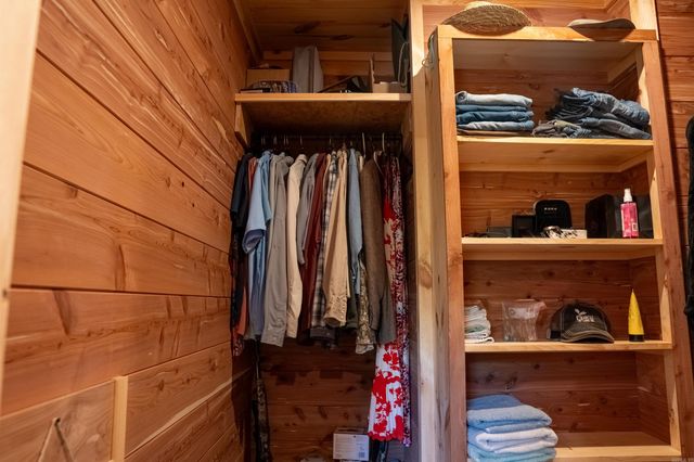 1269 Blackland Road, Oil Trough, AR 72564