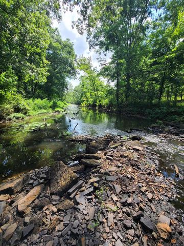 1269 Blackland Road, Oil Trough, AR 72564